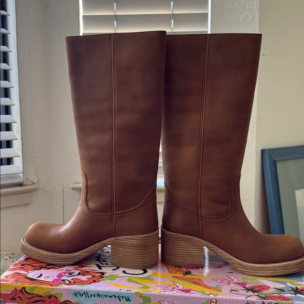 Jeffrey Campbell Reflect-TN Boots. 7. - Picture 3 of 9